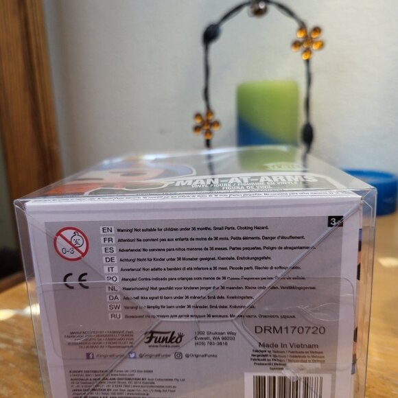 Masters of the Universe Man-At-Arms Specialty Series Exclusive Funko Pop - Picture 6 of 6